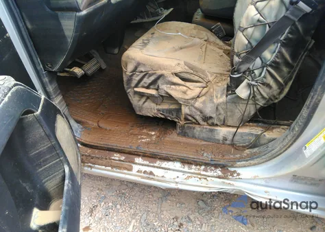 2015 Chevrolet Silverado 1500 1Lt z USA, uszkodzony, nr VIN 1GCVKREC2FZ437672